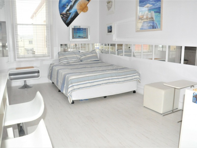 Unit 13/14-16 Crozier road, Victor Harbor SA 5211