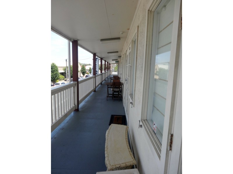 Unit 13/14-16 Crozier road, Victor Harbor SA 5211