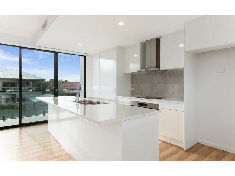 18 Breckan Avenue, Victor Harbor SA 5211
