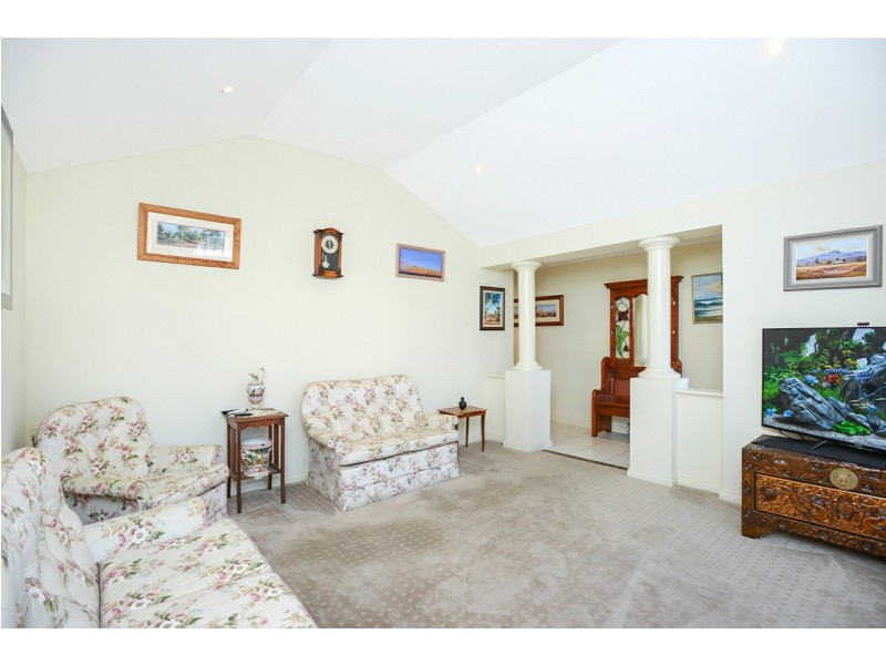 18 Springbett Drive,, Hayborough SA 5211