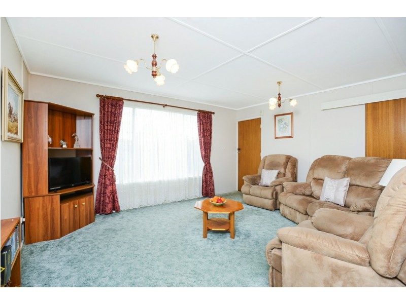 17 Langley Road, Mccracken SA 5211