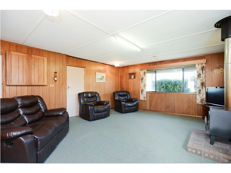 17 Langley Road, Mccracken SA 5211