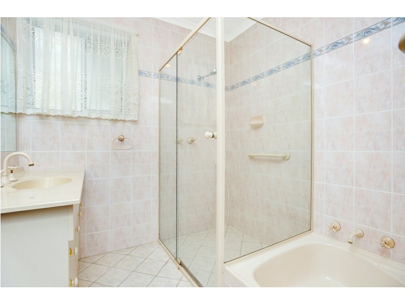 17 Langley Road, Mccracken SA 5211