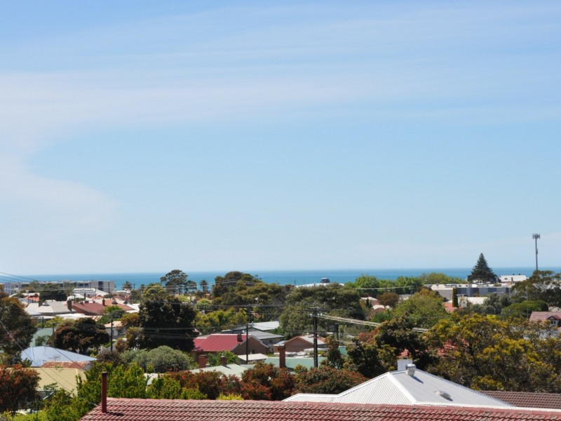 115 Crozier Road, Victor Harbor SA 5211