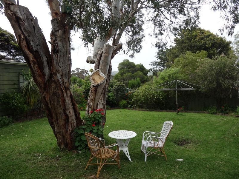 17 Riverview Road, Victor Harbor SA 5211