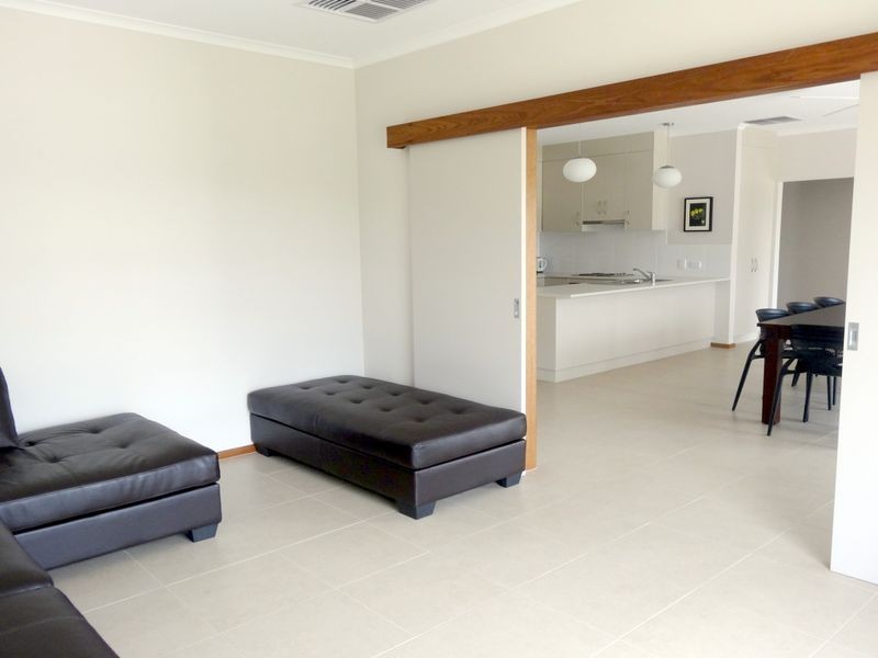 6 Watson Crescent, Port Elliot SA 5212