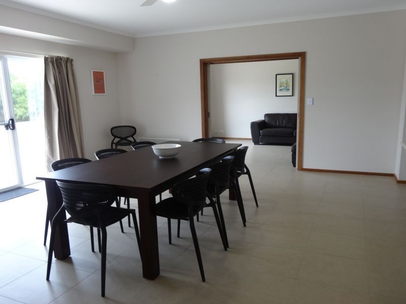 6 Watson Crescent, Port Elliot SA 5212