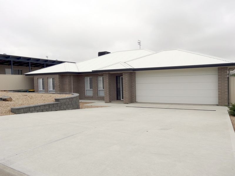 6 Watson Crescent, Port Elliot SA 5212