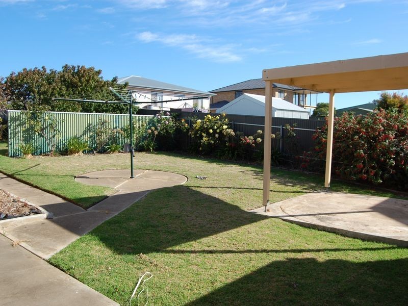 61 Dodson Road, Encounter Bay SA 5211