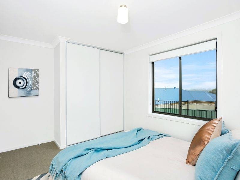 18 Shields Crescent, Encounter Bay SA 5211