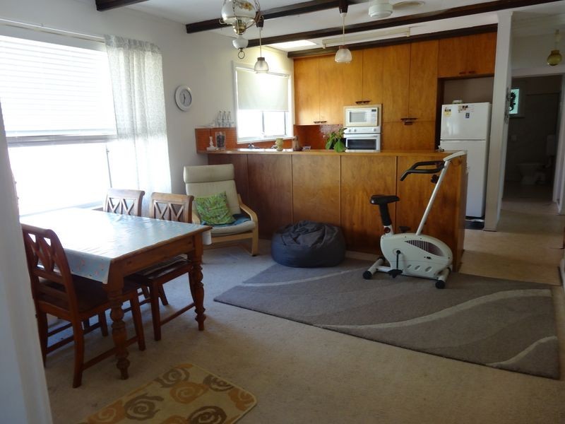 22 The Parkway, Victor Harbor SA 5211
