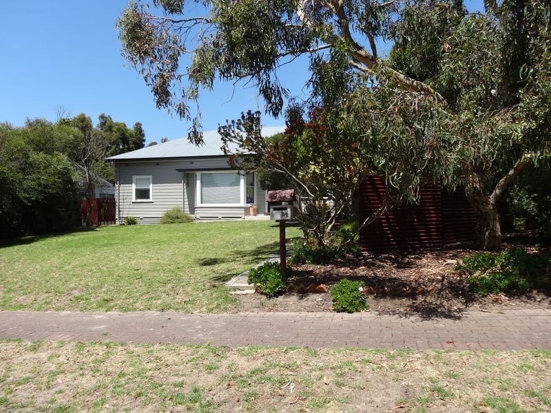 22 The Parkway, Victor Harbor SA 5211