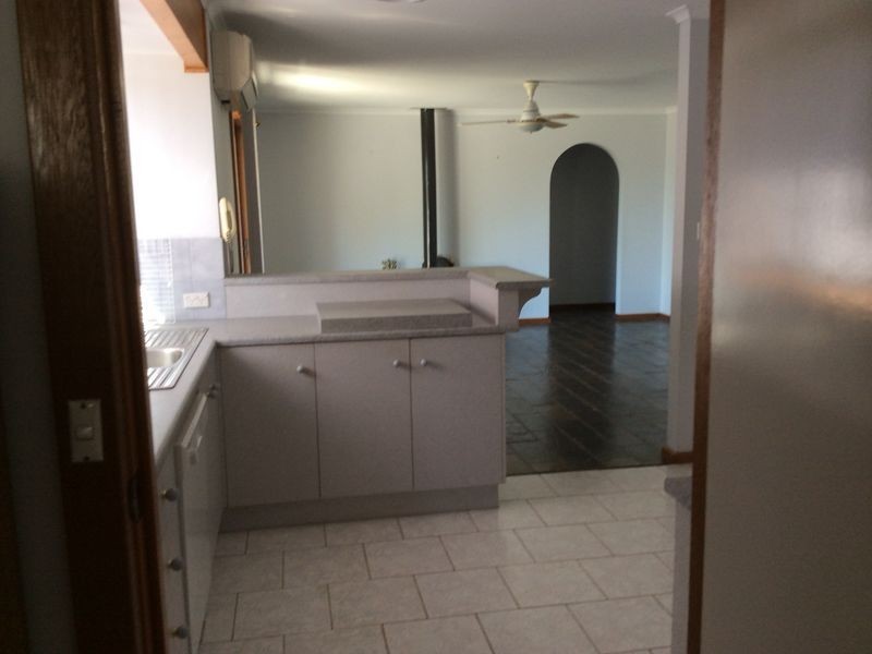 7 Gribble Court, Encounter Bay SA 5211