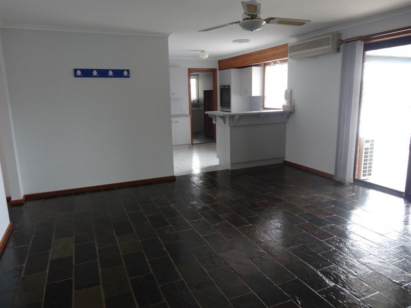 7 Gribble Court, Encounter Bay SA 5211