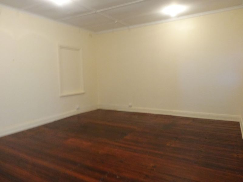 1/5 Railway Terrace, Victor Harbor SA 5211