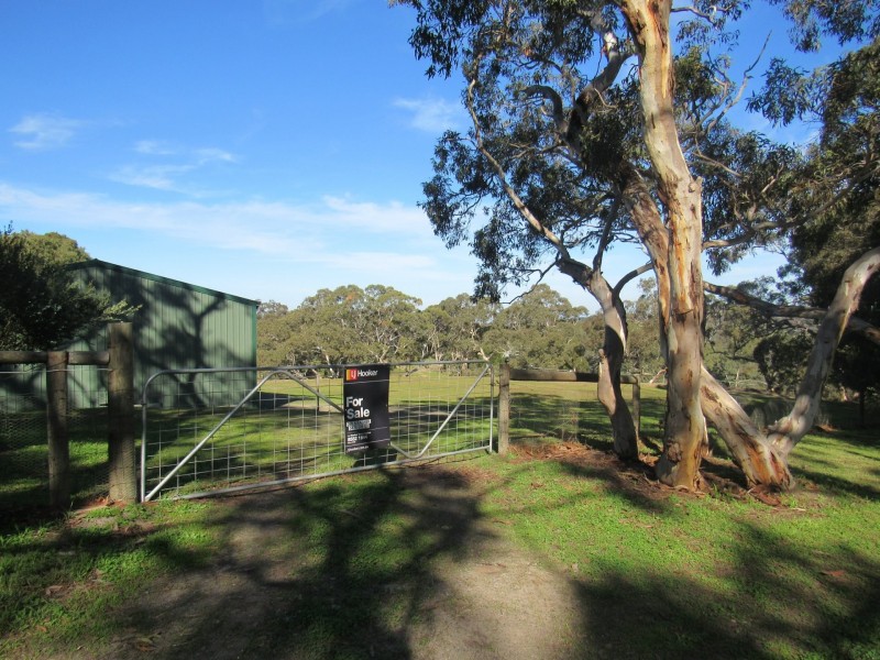 33 Water Reserve Road, Lower Inman Valley SA 5211