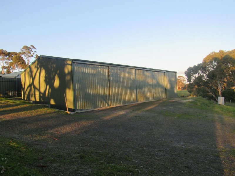 33 Water Reserve Road, Lower Inman Valley SA 5211