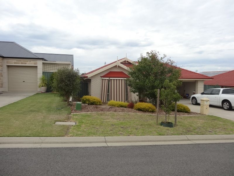 8 Tripp Street, Encounter Bay SA 5211