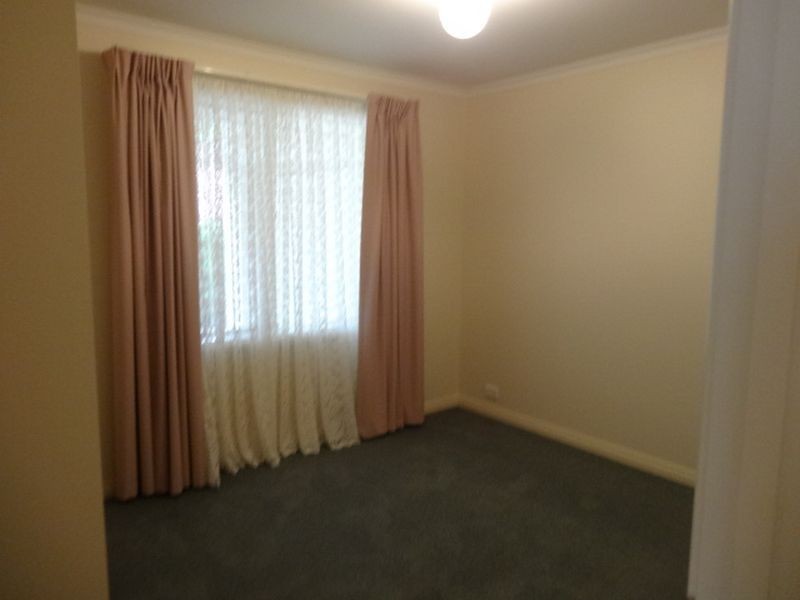 8 Tripp Street, Encounter Bay SA 5211