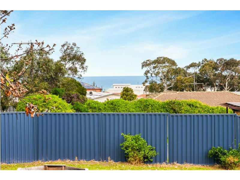 11 Adamson Street, Hayborough SA 5211