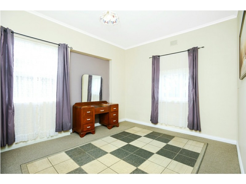 11 Adamson Street, Hayborough SA 5211