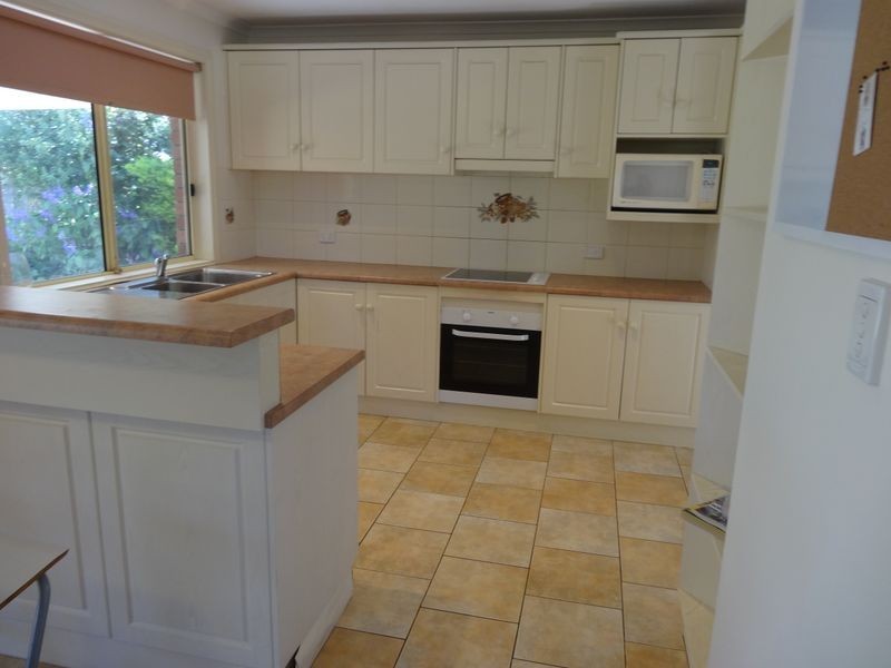 5 Mary  Pelham Court, Mccracken SA 5211