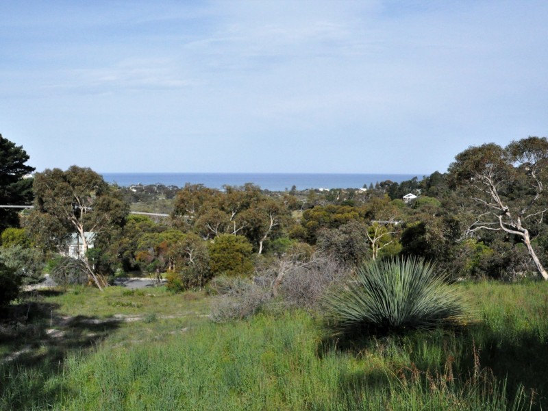 75 Warland Avenue, Victor Harbor SA 5211