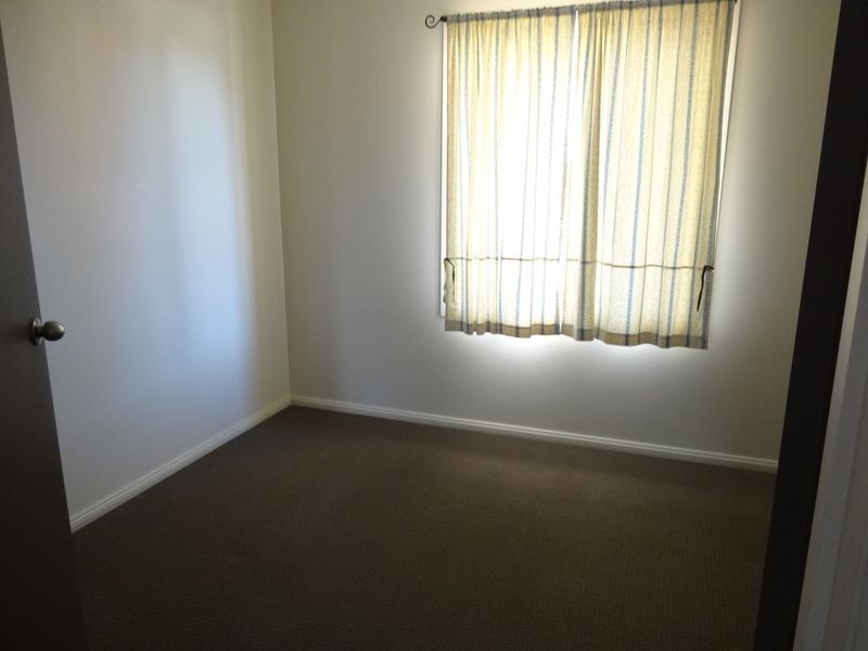 2 Acraman Street, Victor Harbor SA 5211