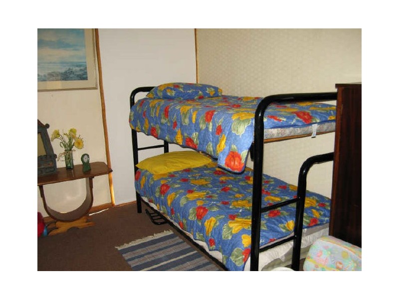 30 Clive Avenue, Encounter Bay SA 5211