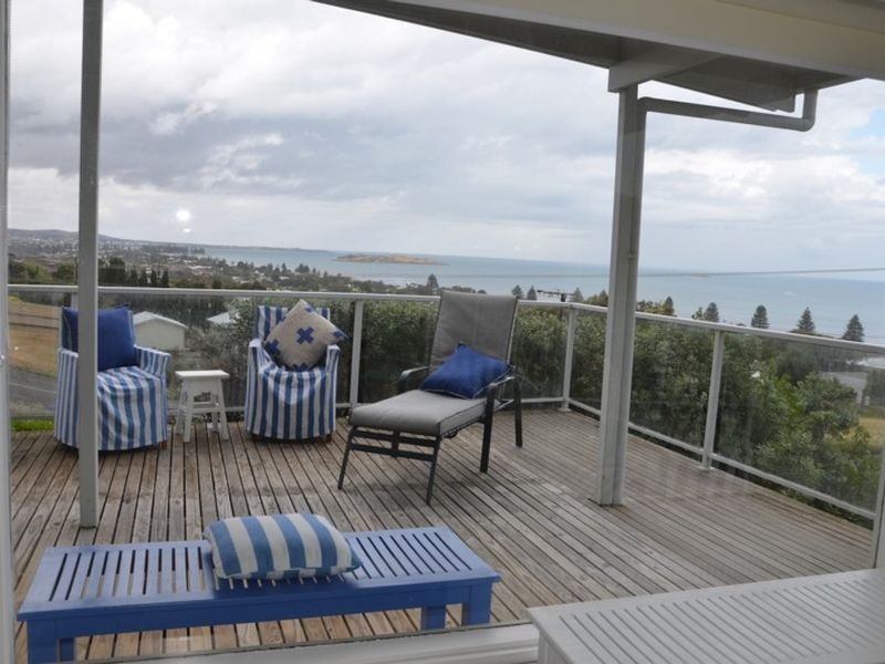 8 Wright Terrace, Encounter Bay SA 5211