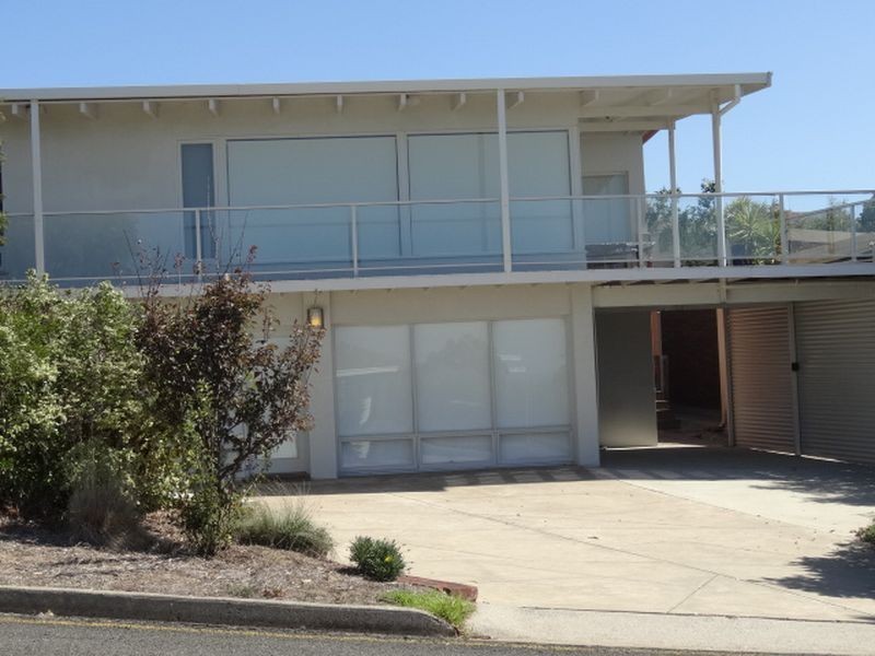 8 Wright Terrace, Encounter Bay SA 5211