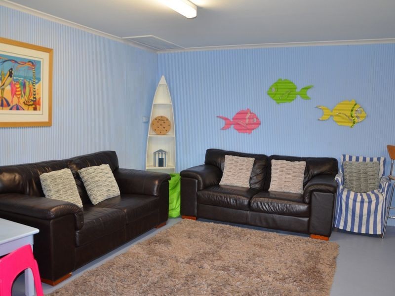 8 Wright Terrace, Encounter Bay SA 5211