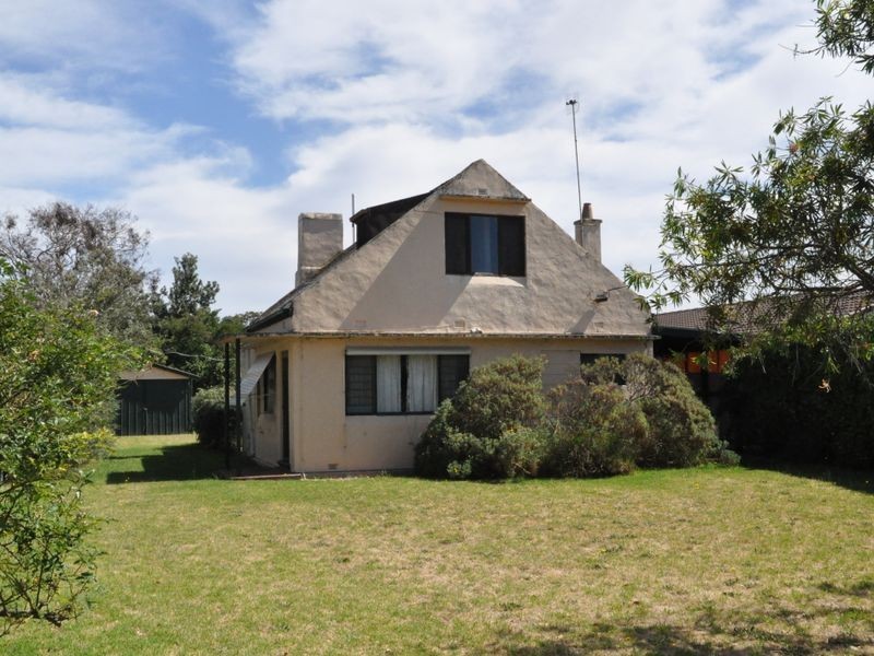 35 Leworthy Street, Victor Harbor SA 5211