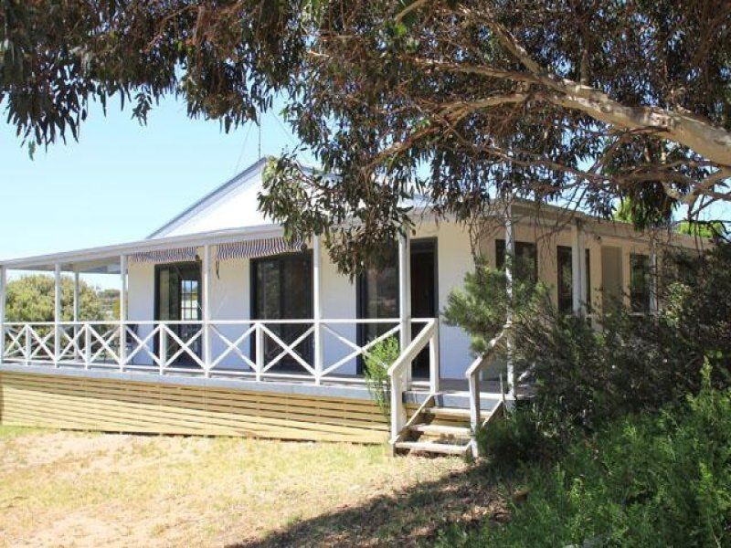 22 Barton Street, Port Elliot SA 5212