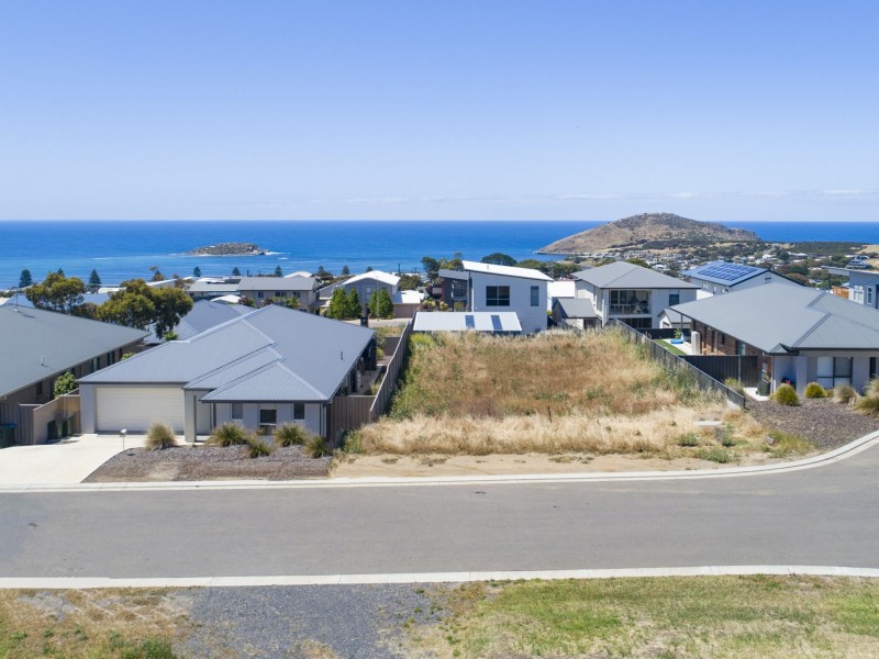 36 White Close, Encounter Bay SA 5211