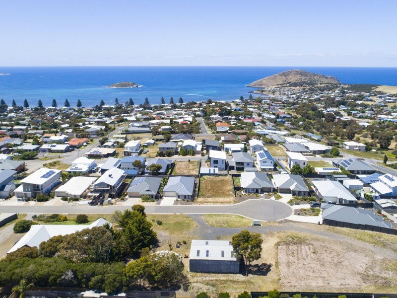 36 White Close, Encounter Bay SA 5211