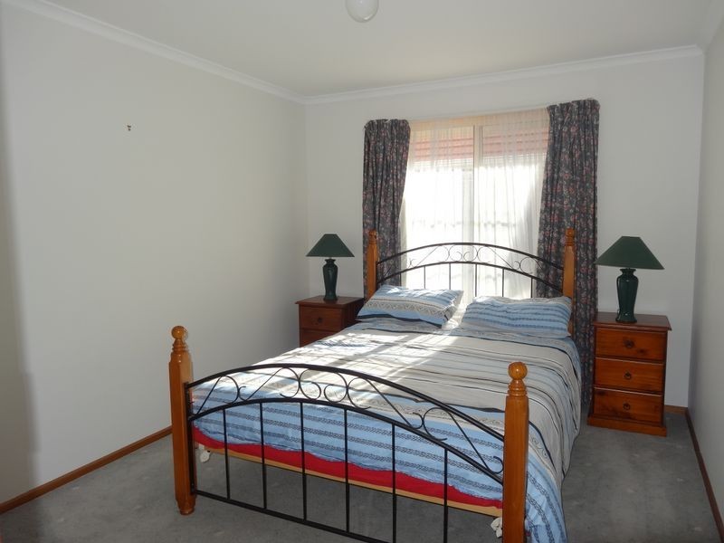 7 Islander Drive, Encounter Bay SA 5211
