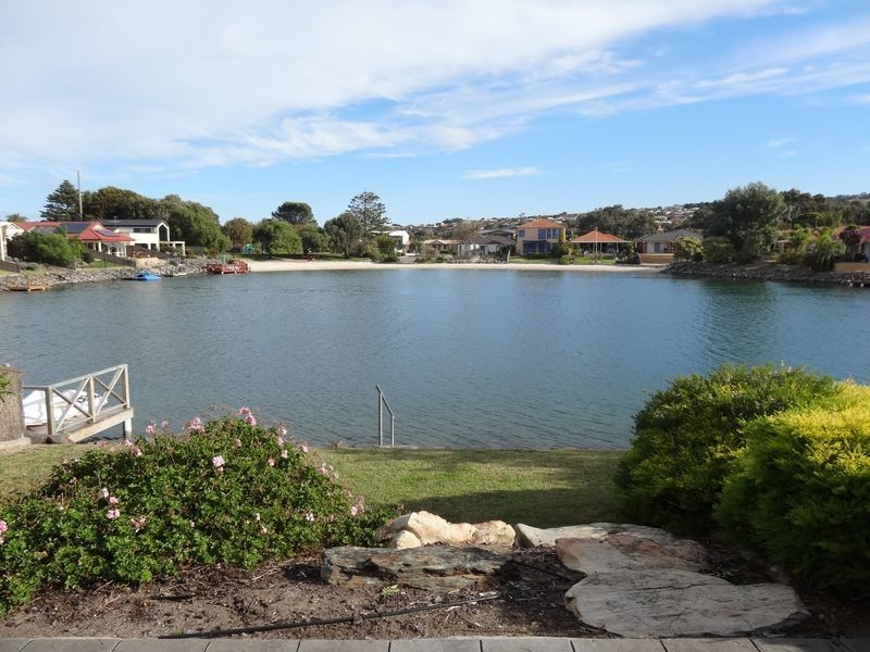 7 Islander Drive, Encounter Bay SA 5211