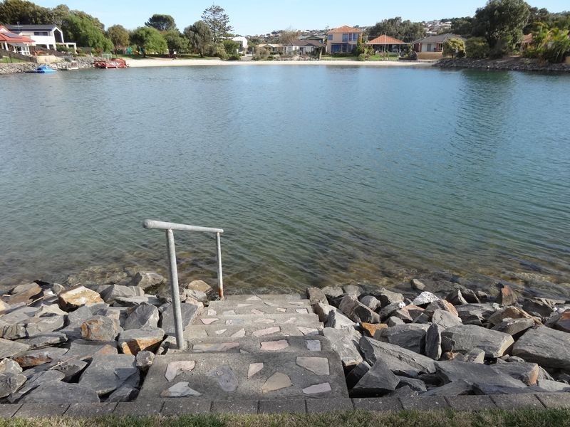 7 Islander Drive, Encounter Bay SA 5211