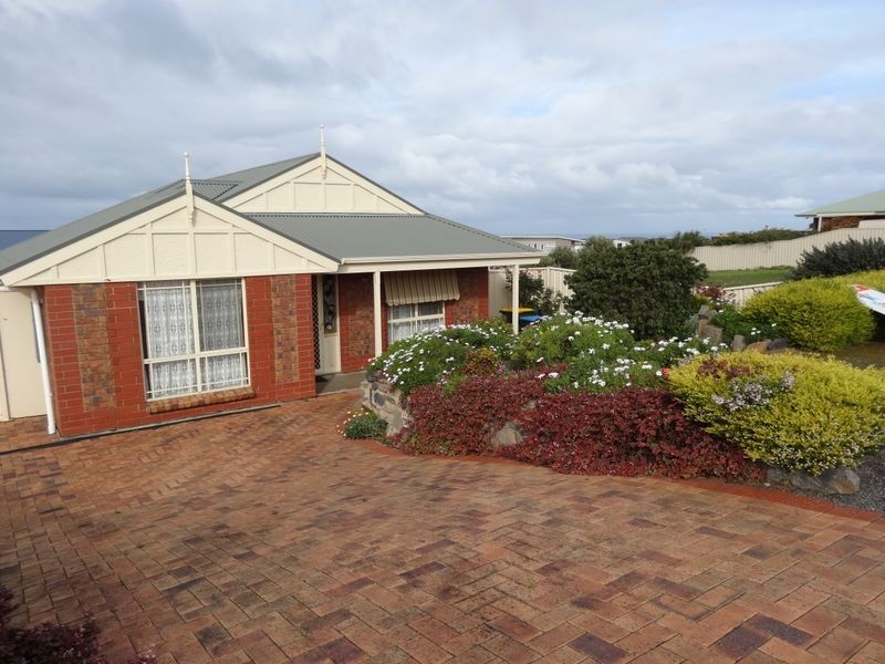 38 Stonehut Circuit, Encounter Bay SA 5211