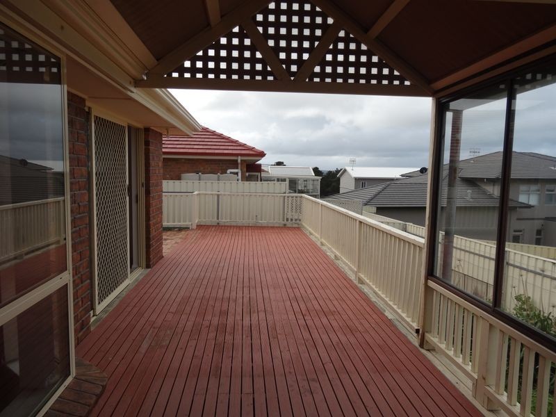 38 Stonehut Circuit, Encounter Bay SA 5211