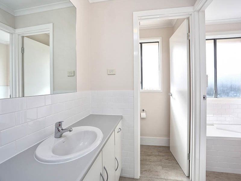 11 Yates Avenue, Hayborough SA 5211