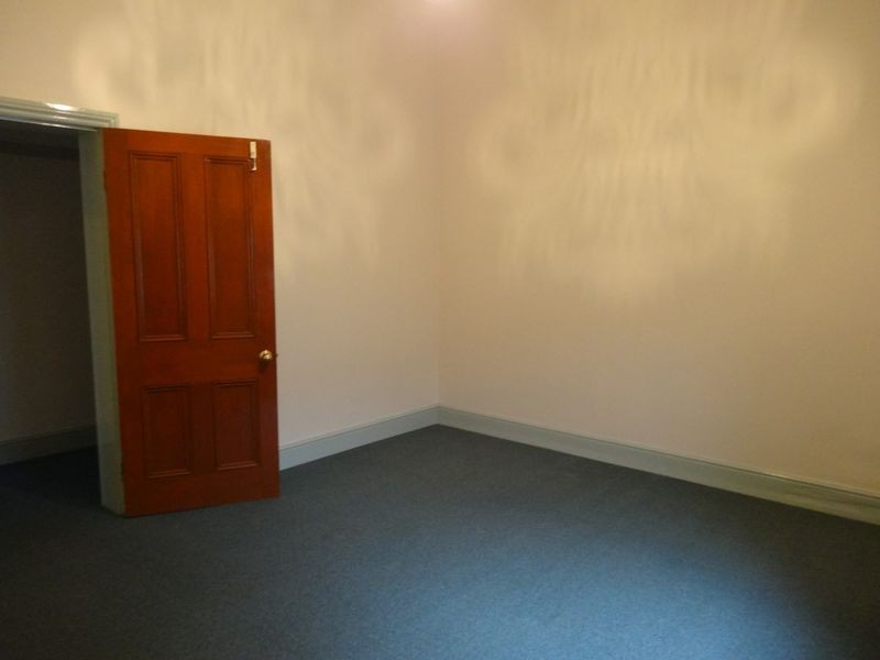 10 Railway Terrace, Victor Harbor SA 5211