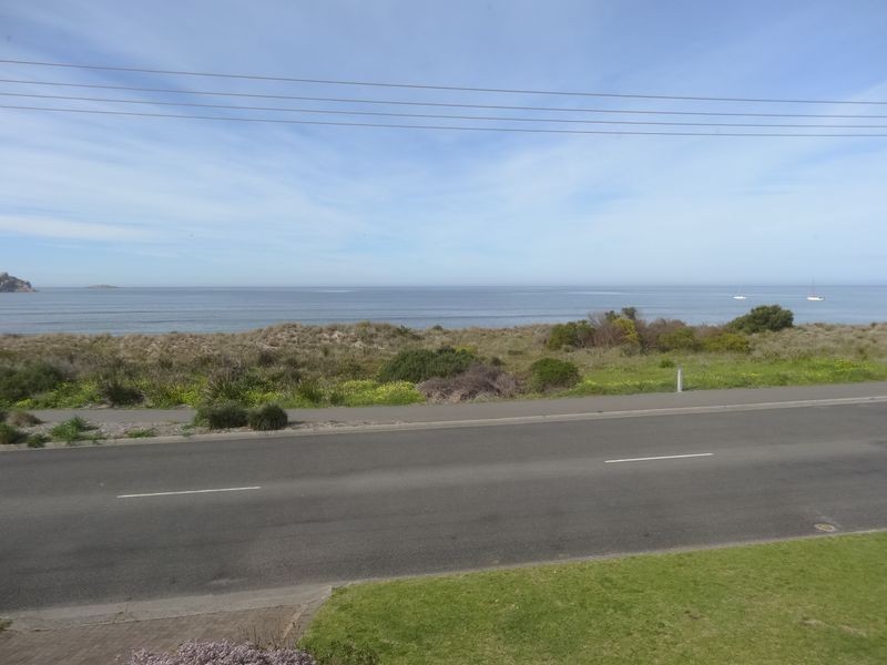 50 Esplanade, Victor Harbor SA 5211