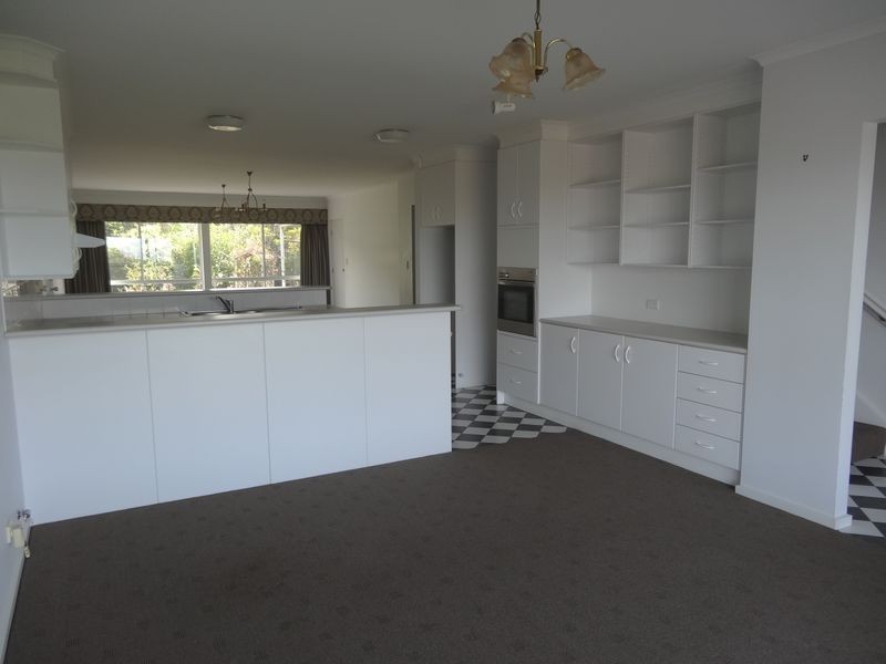 50 Esplanade, Victor Harbor SA 5211
