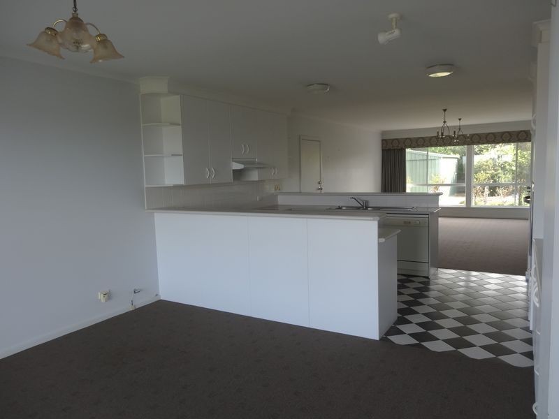 50 Esplanade, Victor Harbor SA 5211