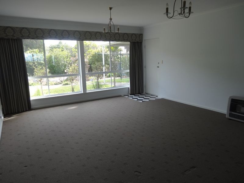 50 Esplanade, Victor Harbor SA 5211