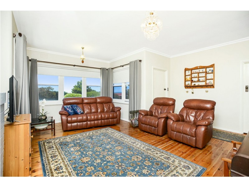 43 Hindmarsh Road, Mccracken SA 5211