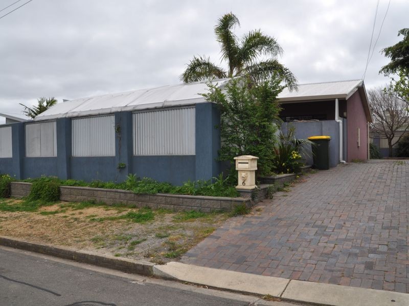 6 James Street, Victor Harbor SA 5211
