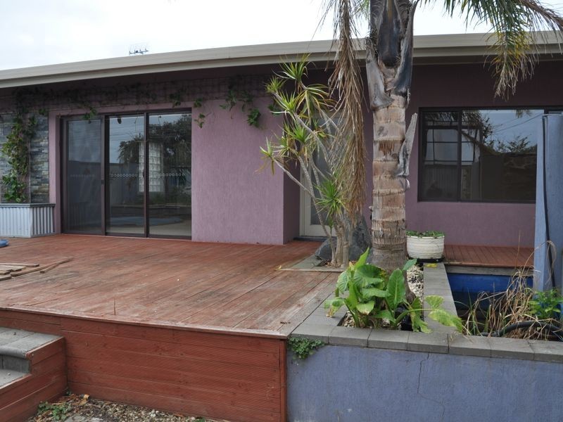 6 James Street, Victor Harbor SA 5211